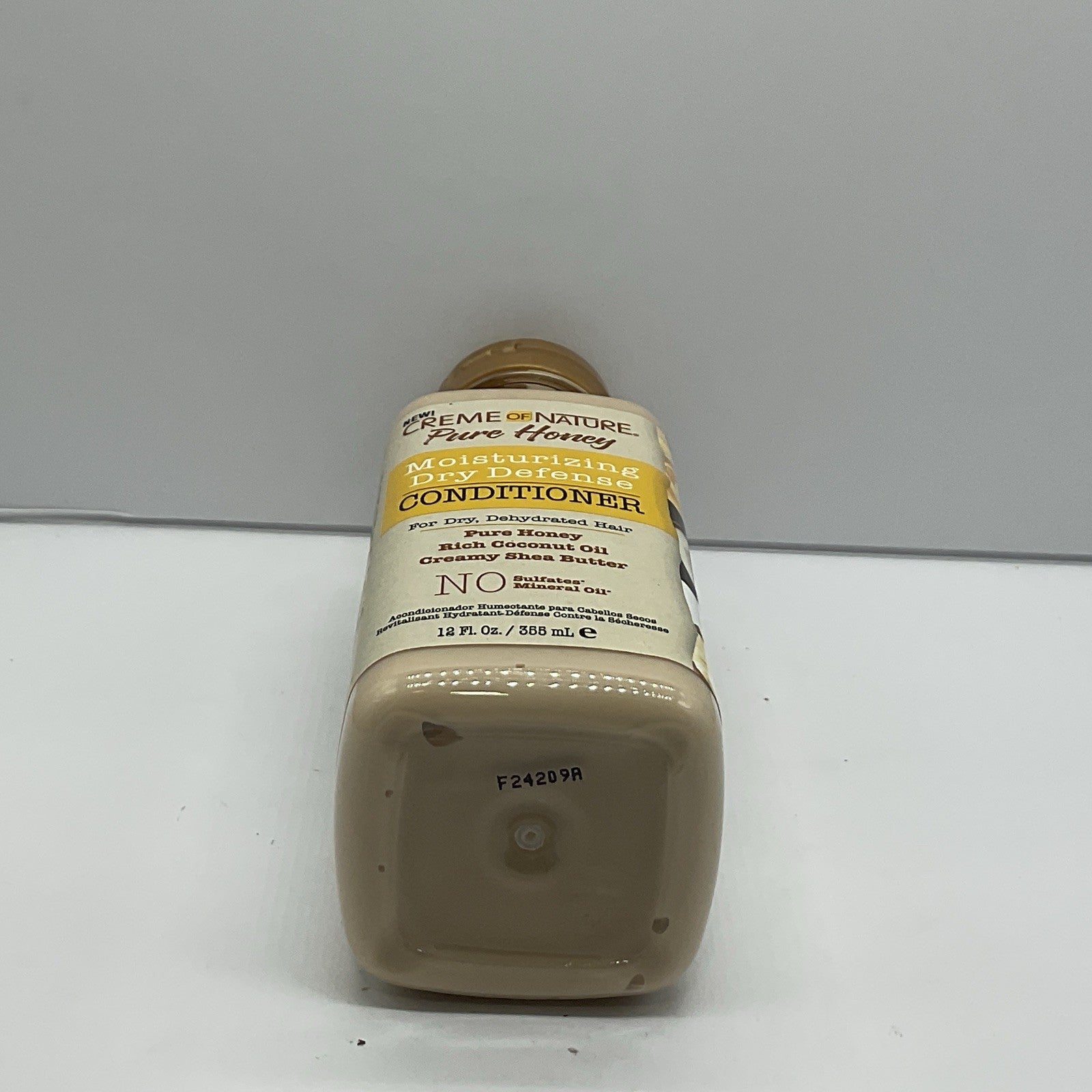 Creme of Nature Moisturizing Dry Defense Conditioner Pure Honey