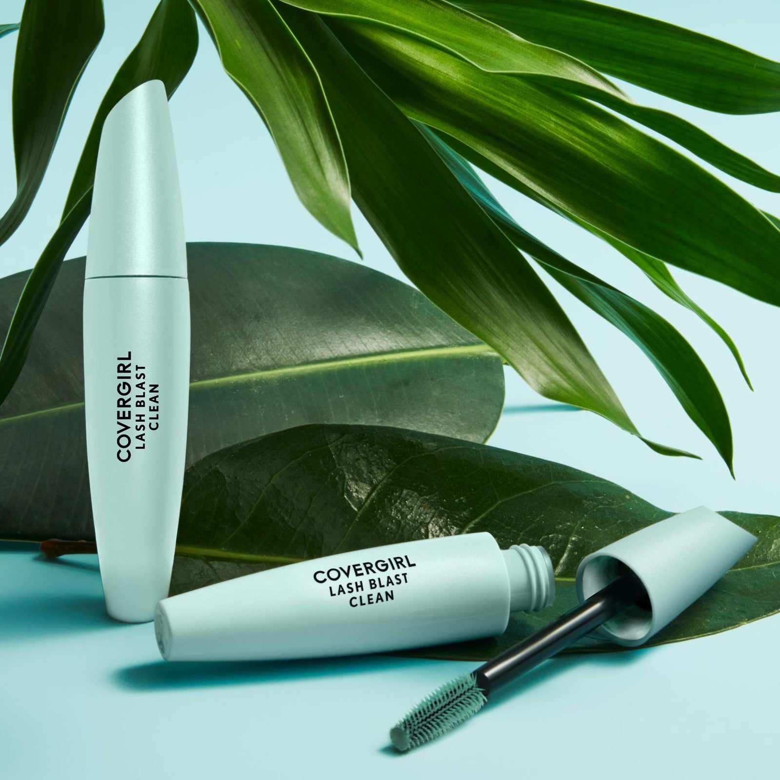 Covergirl Lash Blast Clean Volume Mascara - 825 Very Black