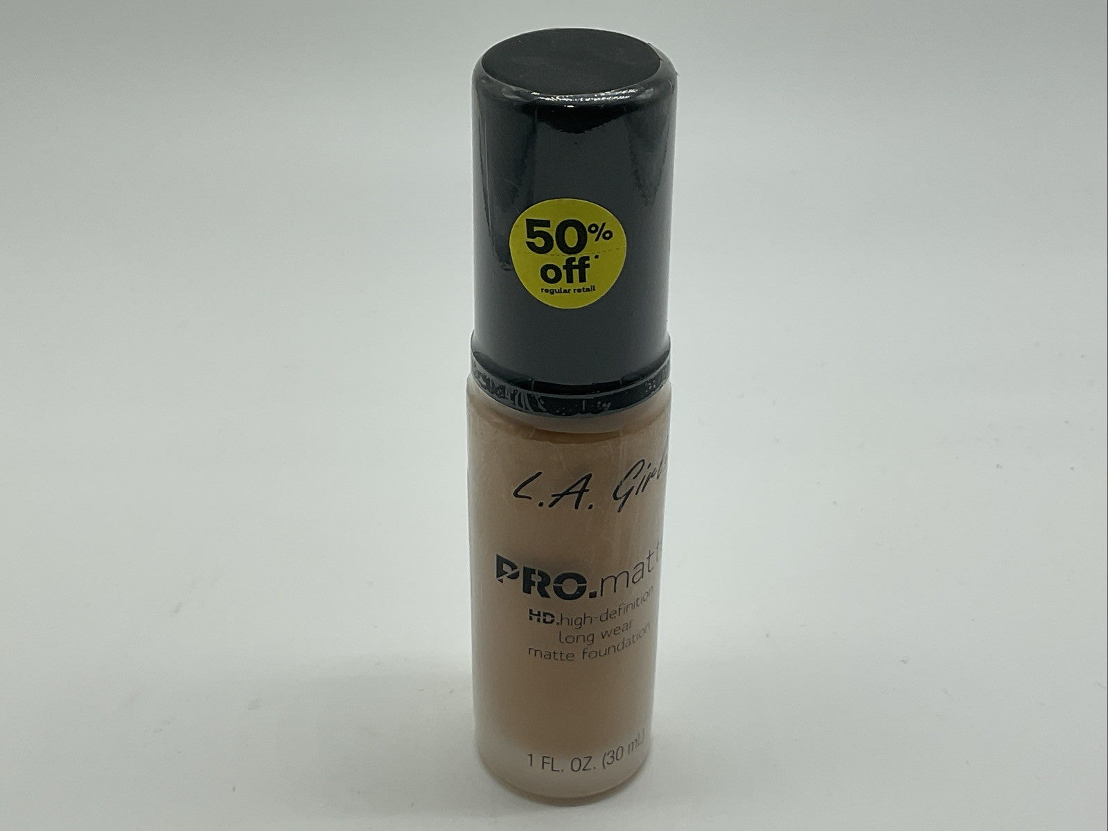 L.A. Girl PRO.Matte Foundation - GLM679 Warm Sienna