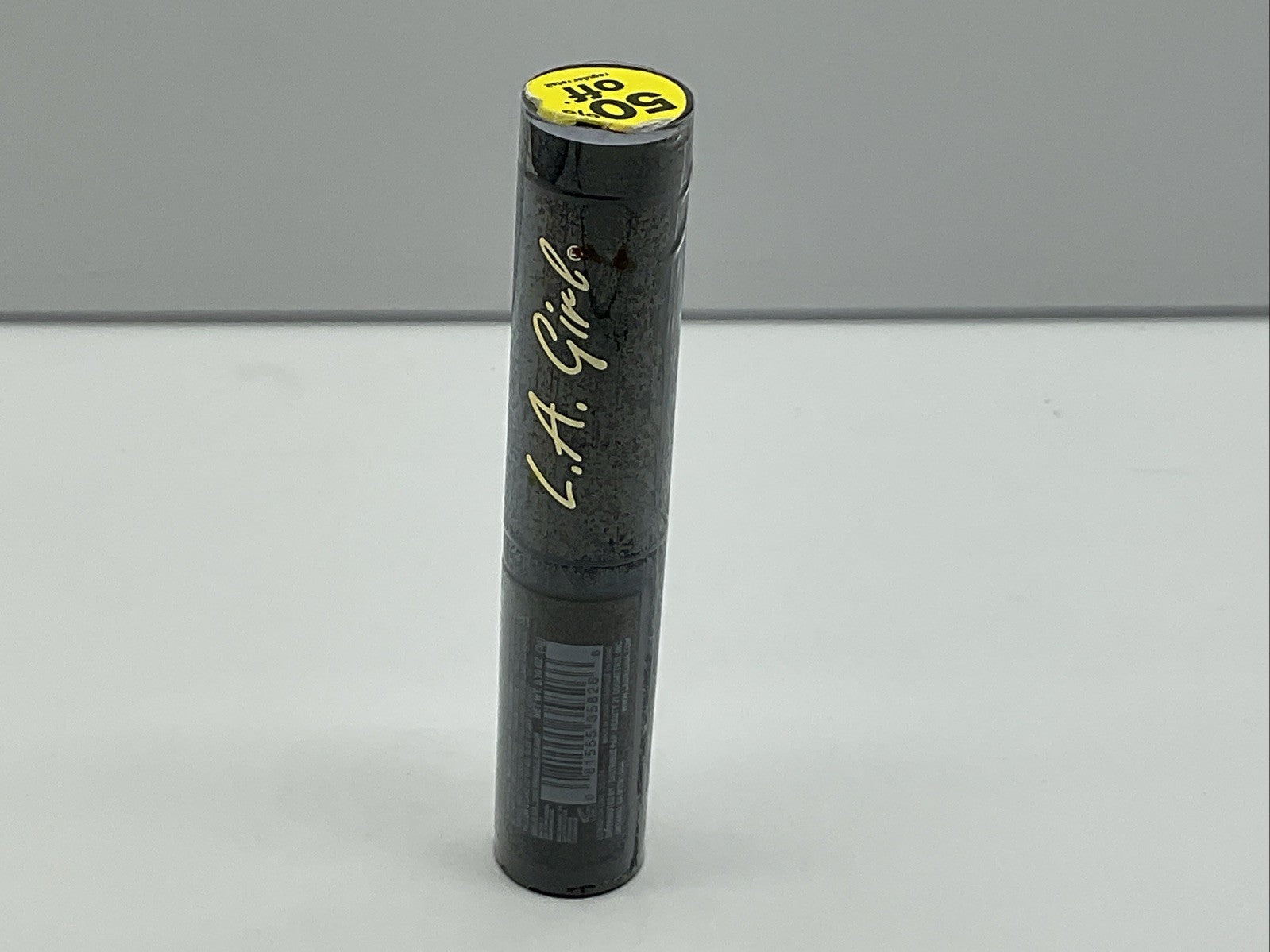 L.A. Girl Matte Flat Velvet Lipstick - Raven GLC826