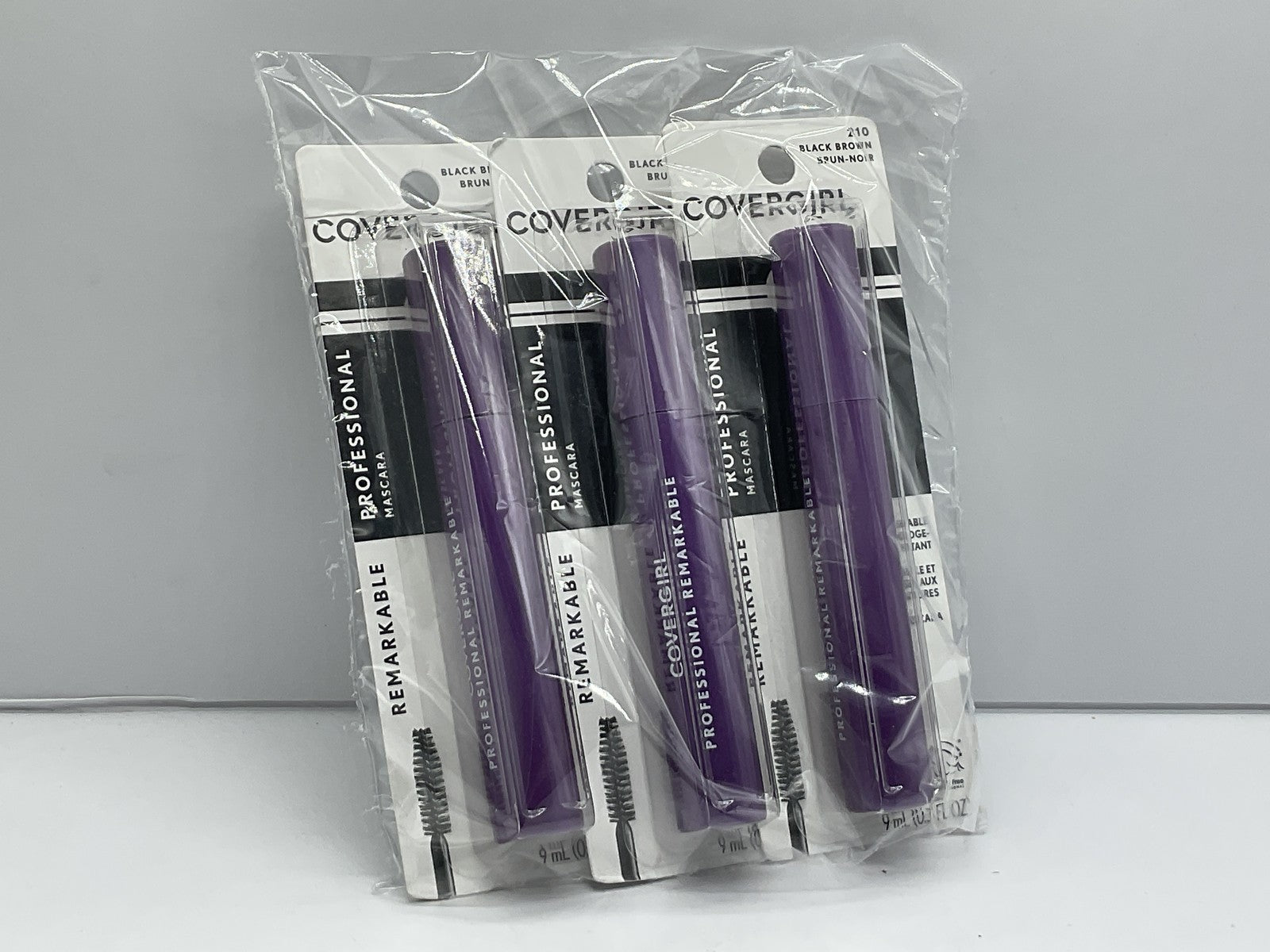 3 PACK - COVERGIRL Professional Remarkable Mascara 210 Black Brown