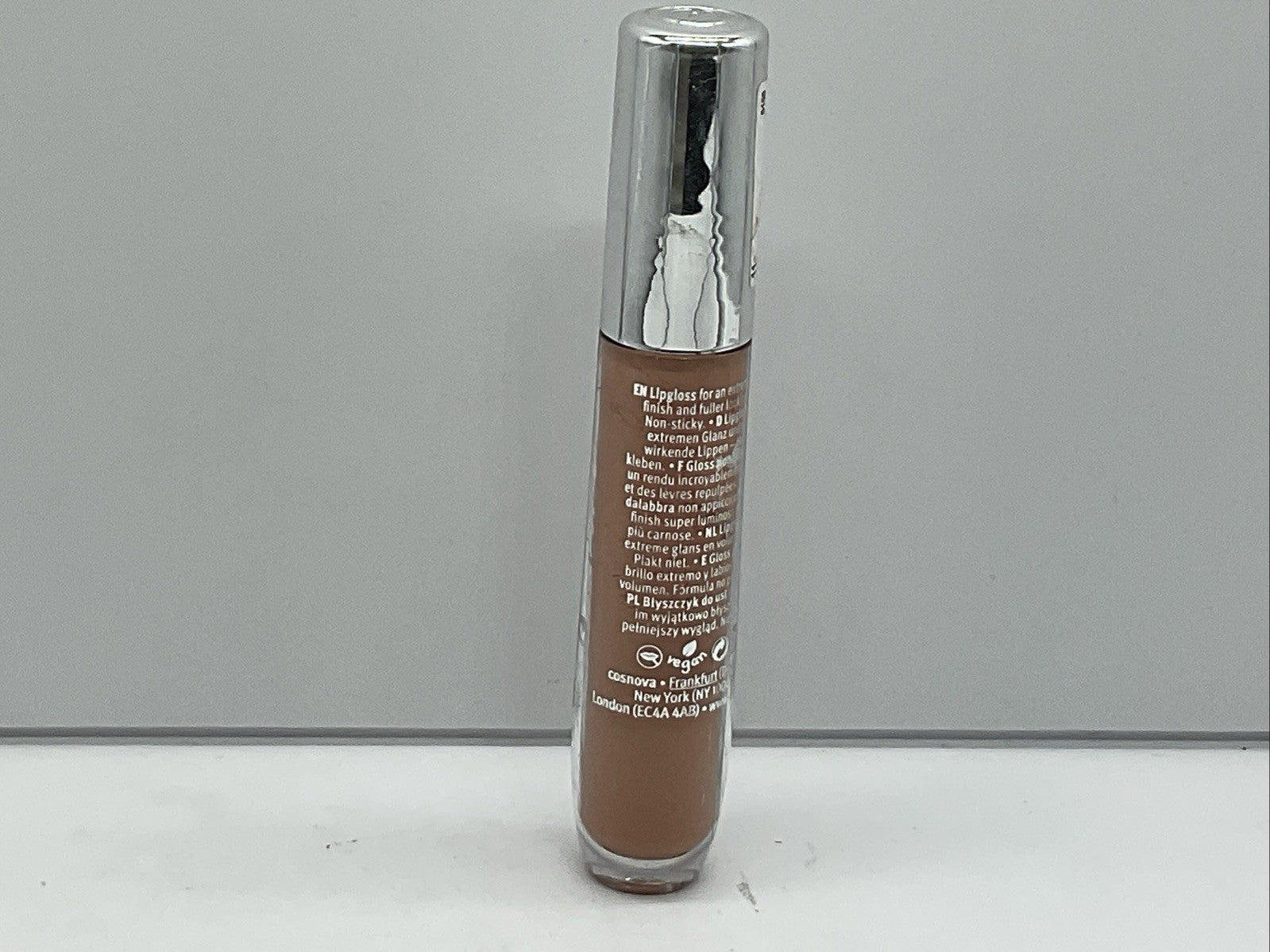 Essence Extreme Shine Volume Lip Gloss Color - 11 Power Of Nude