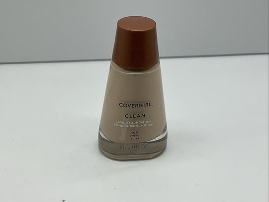 Covergirl Clean Liquid Foundation - 105 Ivory - Single