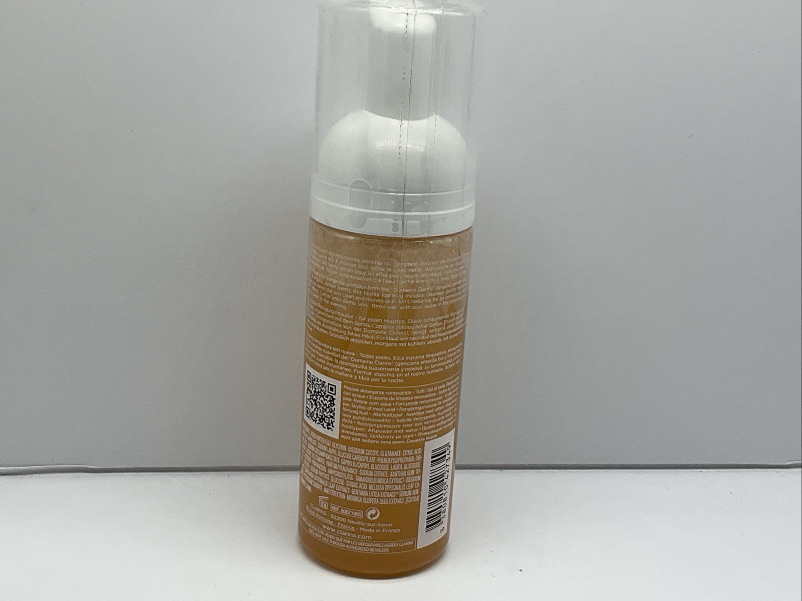 Clarins Gentle Renewing Cleansing Mousse All Skin Types SINGLE