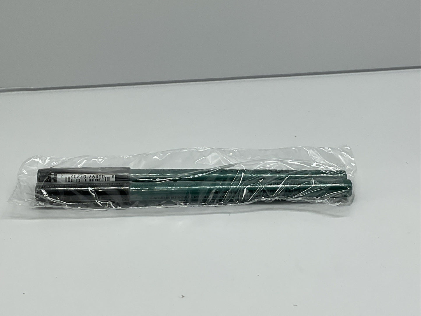 IMPORT Nyx Professional MakeUp SlideOn Lip Pencil - SLLP22 REVOLUTION - Set Of 2