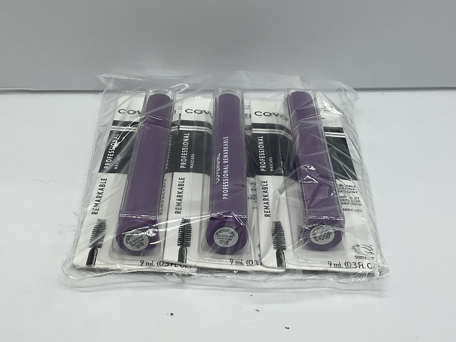 3 PACK - COVERGIRL Professional Remarkable Mascara 210 Black Brown