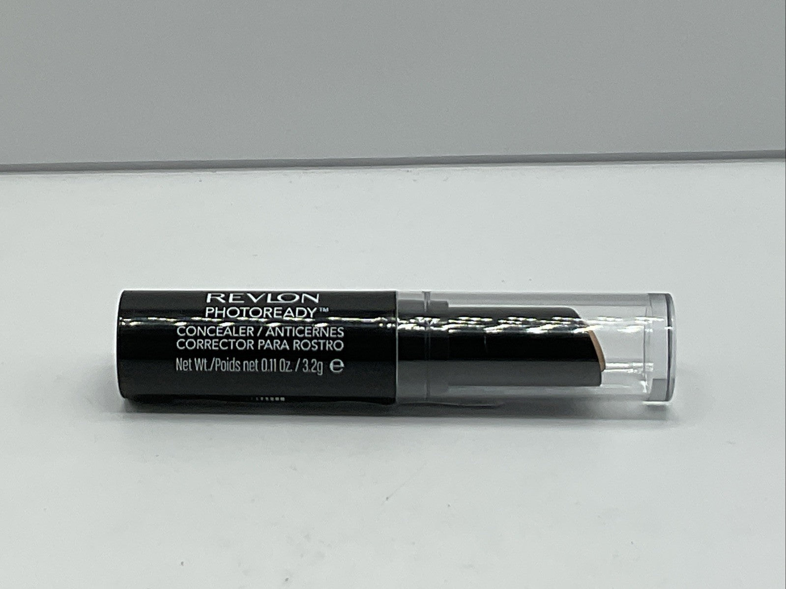 Revlon PhotoReady Concealer - 004 Medium - Single