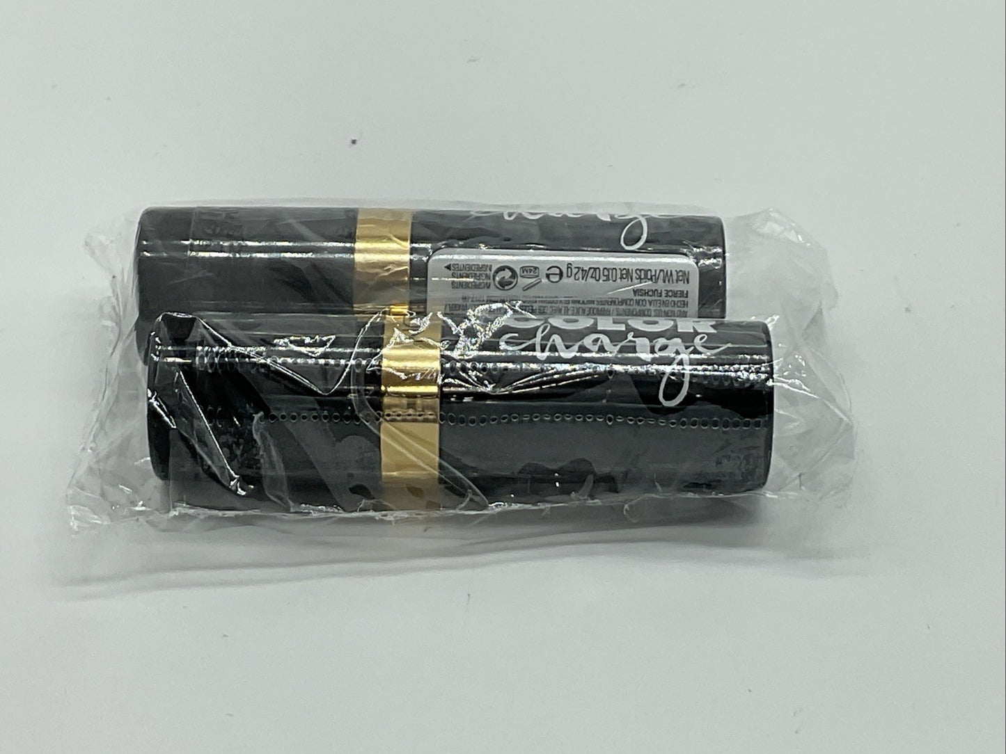 2 PACK - Revlon Color Charge Super Lustrous Lipstick - 025 Fierce Fuchsia