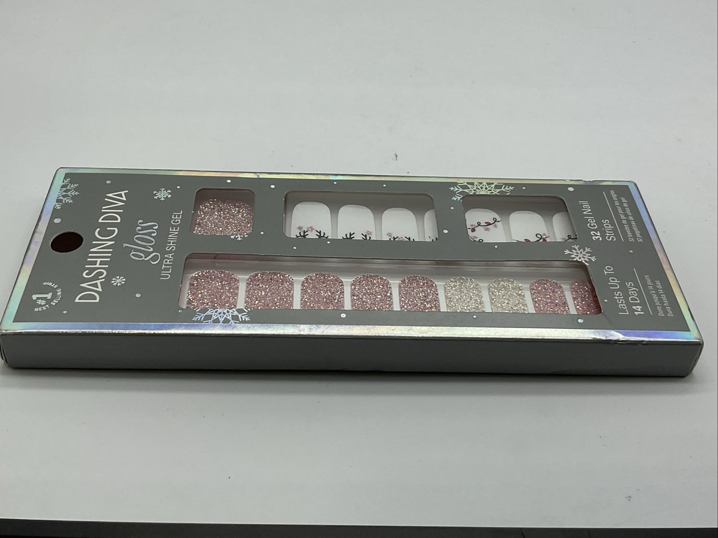 Dashing Diva Gloss Ultra Shine Gel 32 Gel Nail Strips - Light show