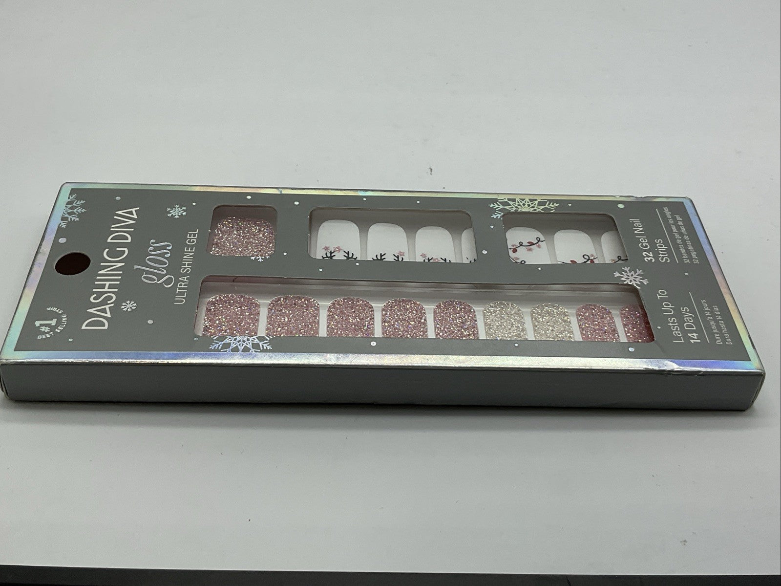 Dashing Diva Gloss Ultra Shine Gel 32 Gel Nail Strips - Light show