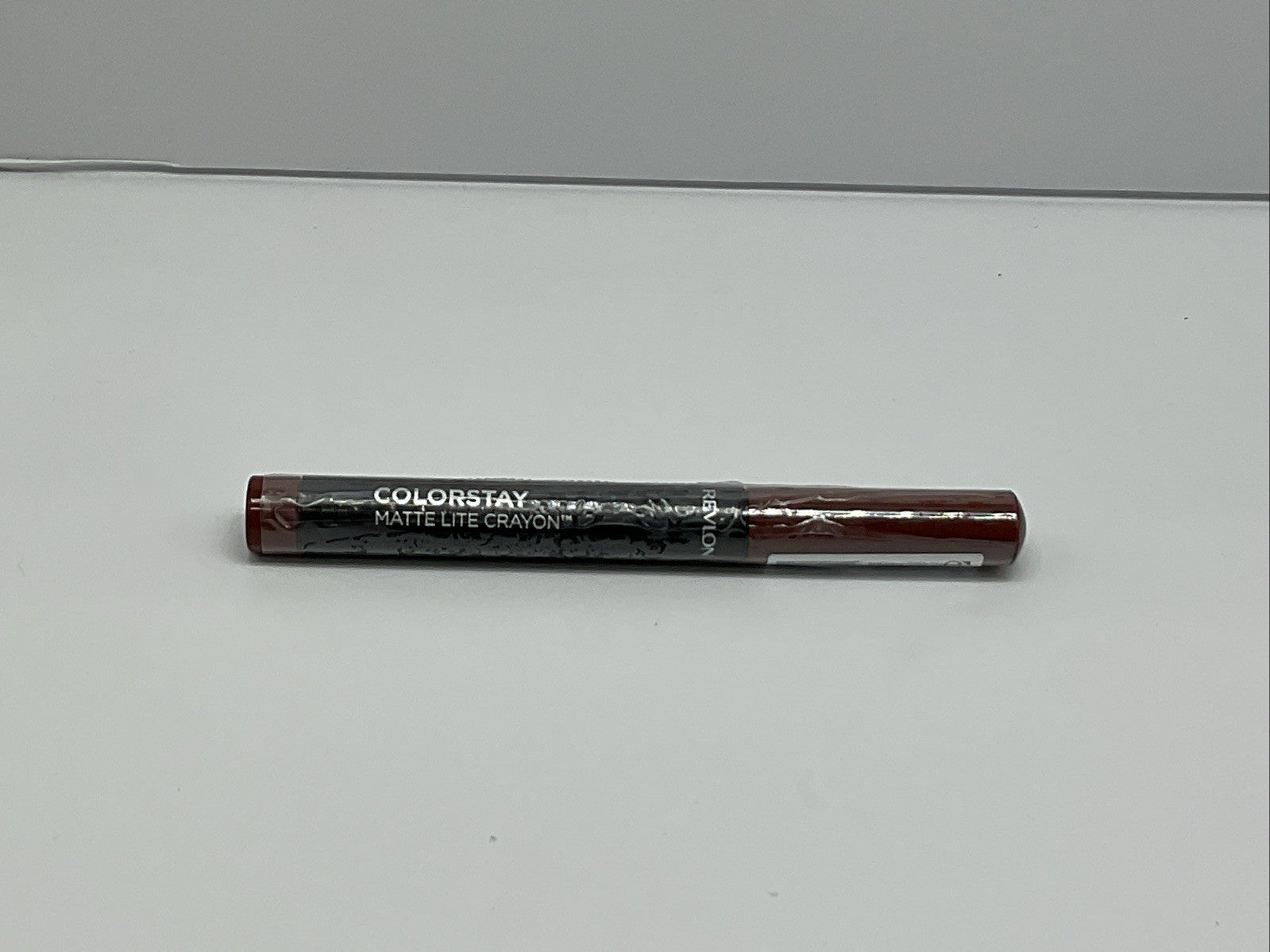 Revlon ColorStay Matte Lite Crayon - 003 Souffl All Day - Single