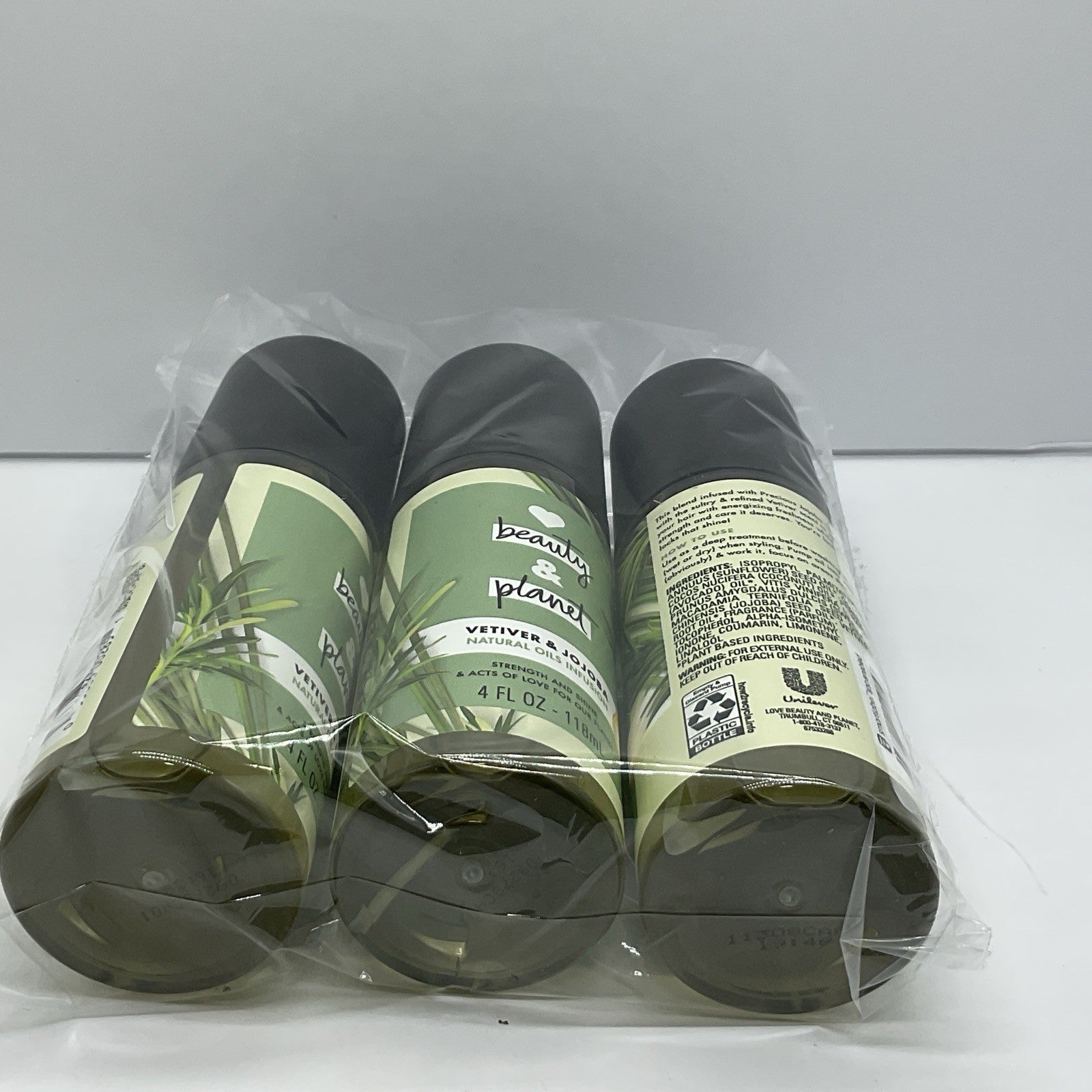 3 Pack - Beauty & Planet Veviter+Jojoba Natural Oil Infusion Spray