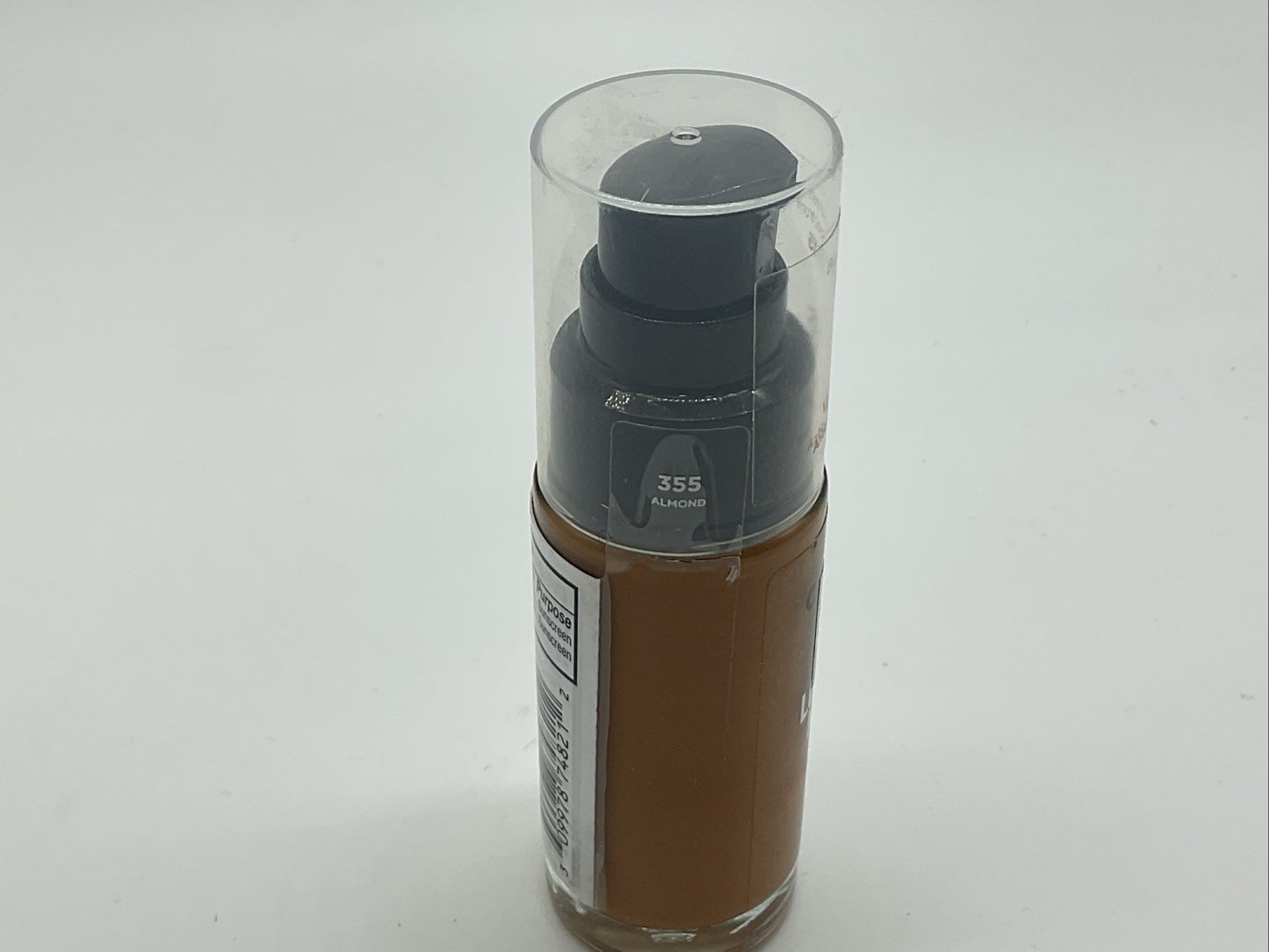 Revlon 24HR Foundation Combination Oily Matte Finish 1oz - 355 Almond