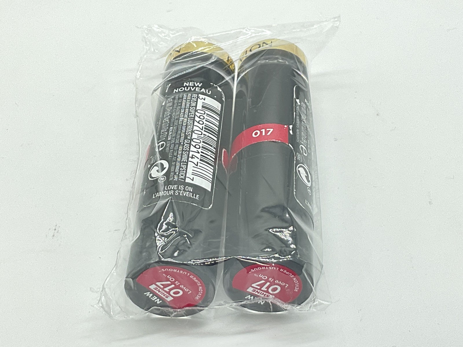 2 PACK - Revlon Super Lustrous Glass Shine Lipstick - 017 Love is On
