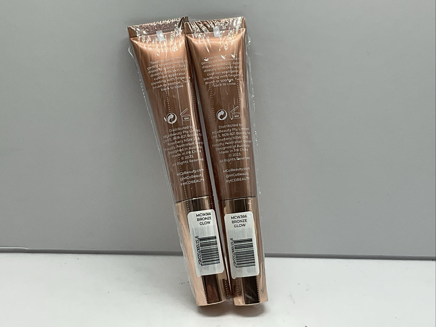2 PACK - MCoBeauty Highlight & Glow Beauty Wand - Bronze Glow