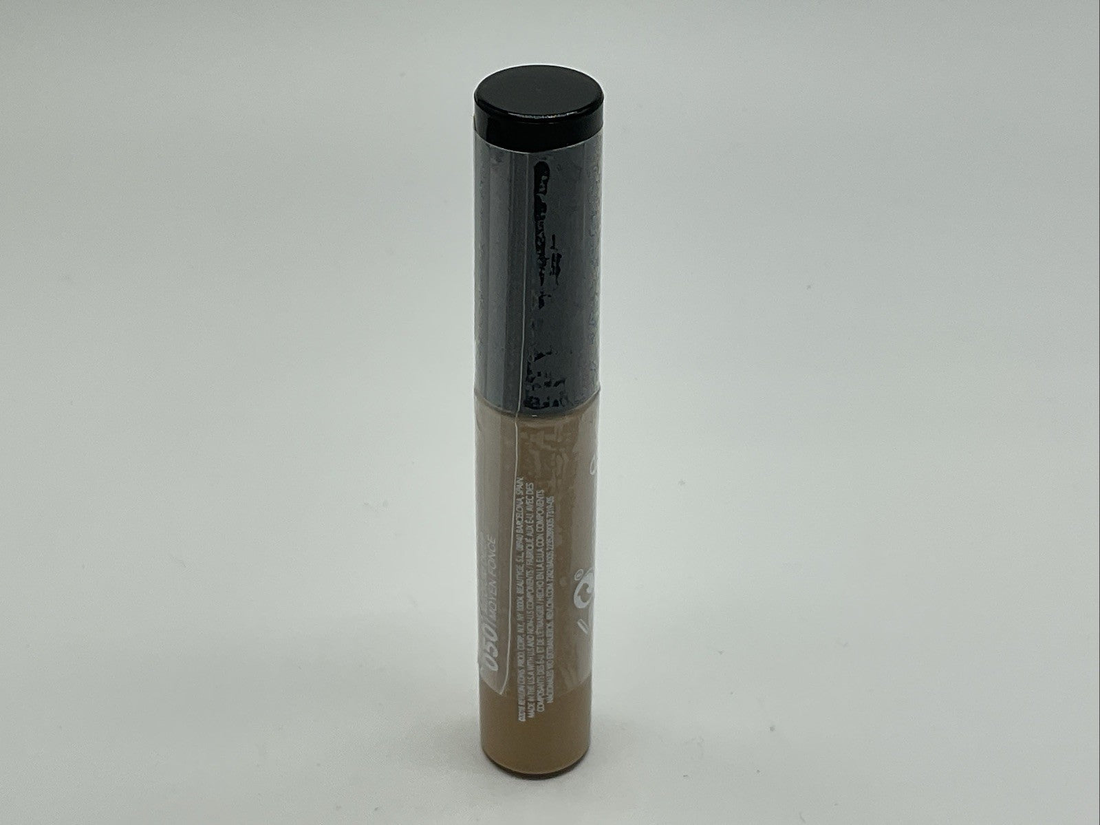 Revlon ColorStay Full Coverage Concealer - 050 Medium Deep