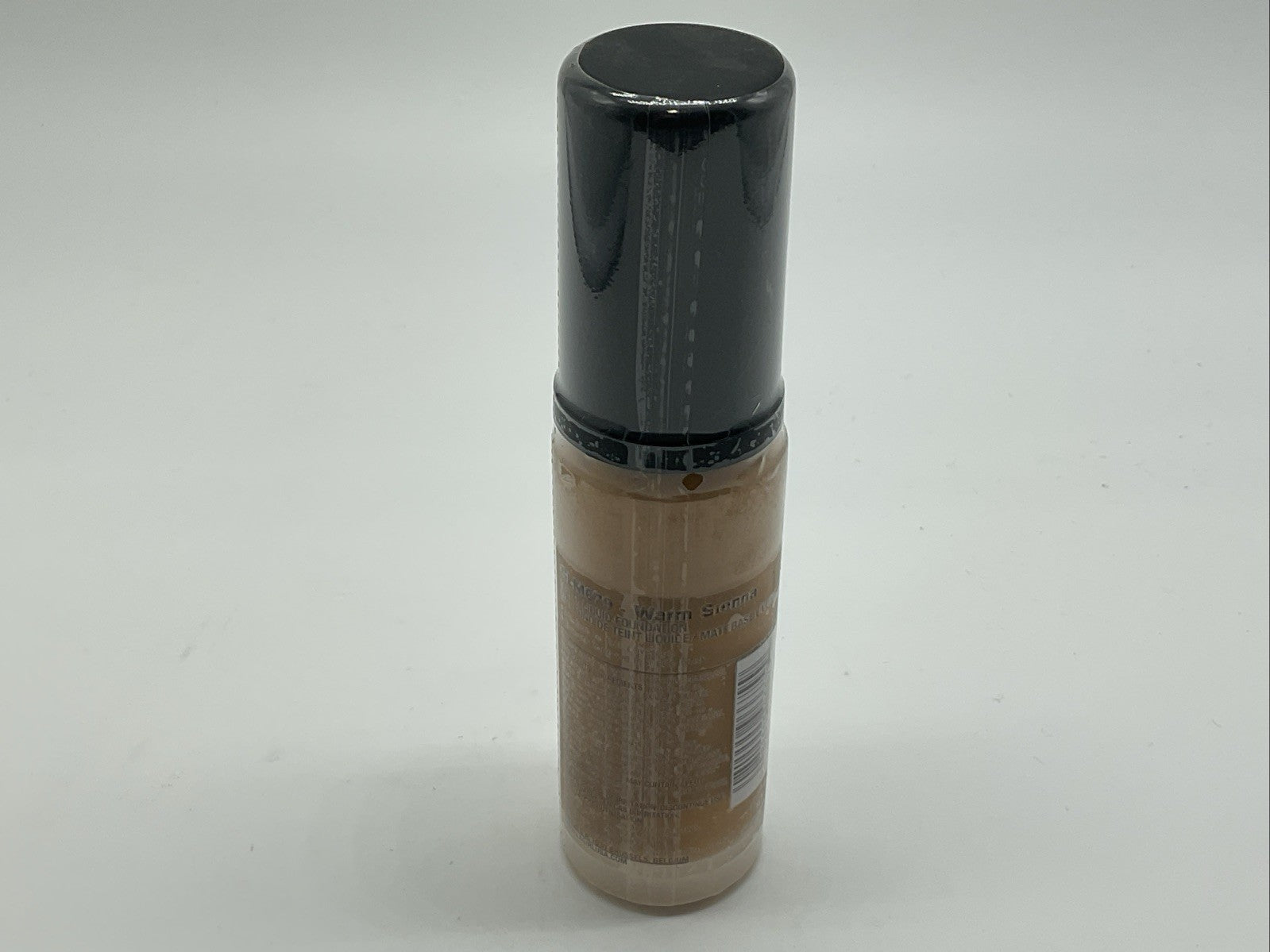 L.A. Girl PRO.Matte Foundation - GLM679 Warm Sienna