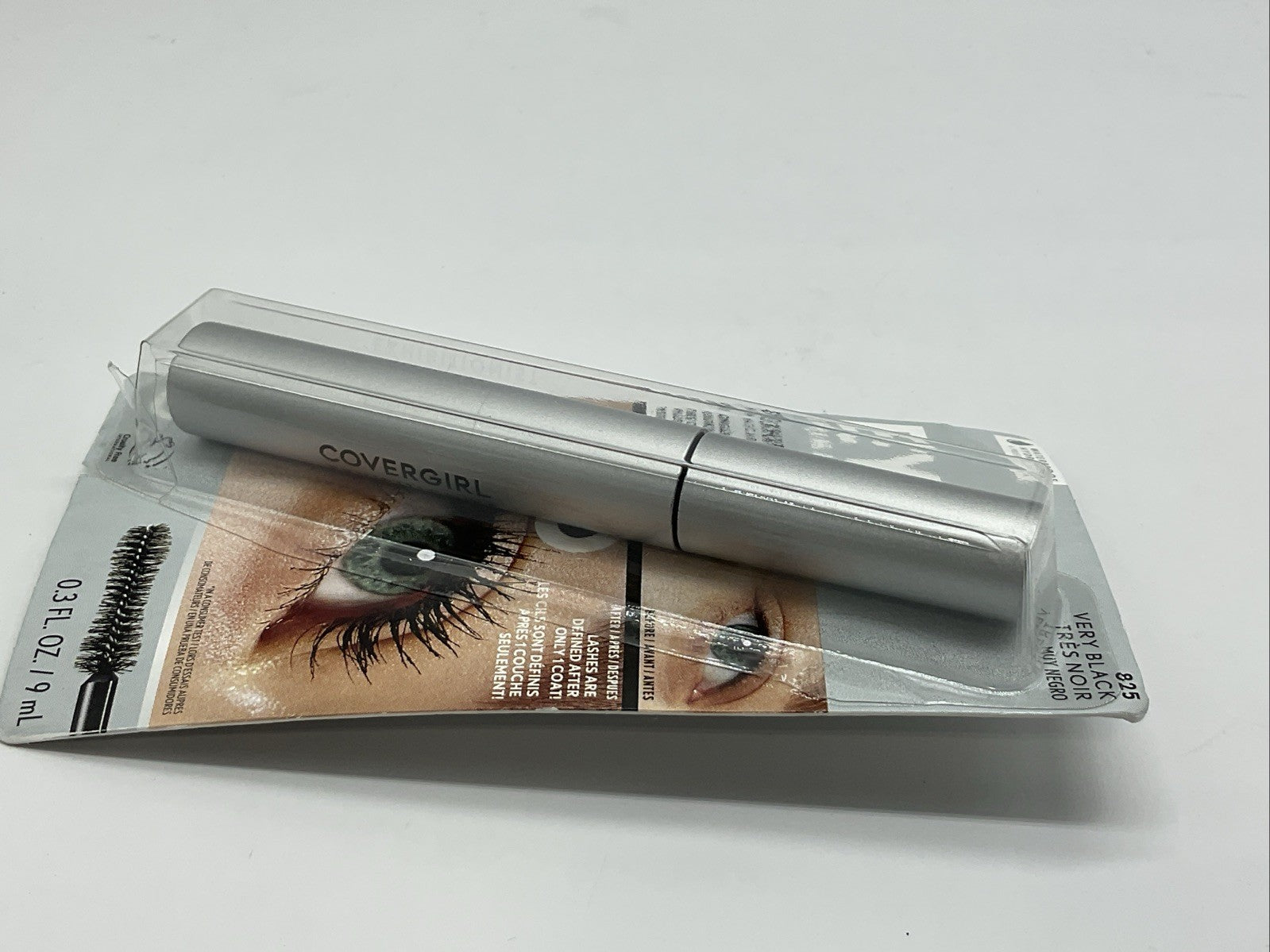 CoverGirl Exhibitionist Mascara Waterproof - 825 Very Black
