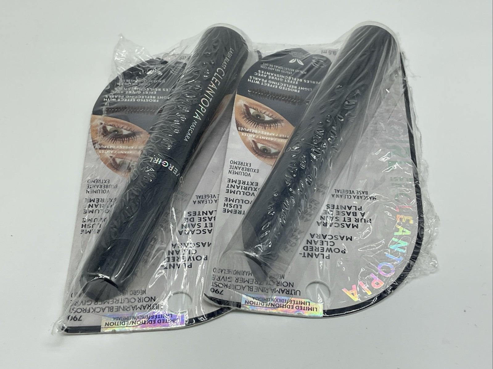 2 PACK - Covergirl Cleantopia Plant-Powered - 790 Ultramarine Black Frost