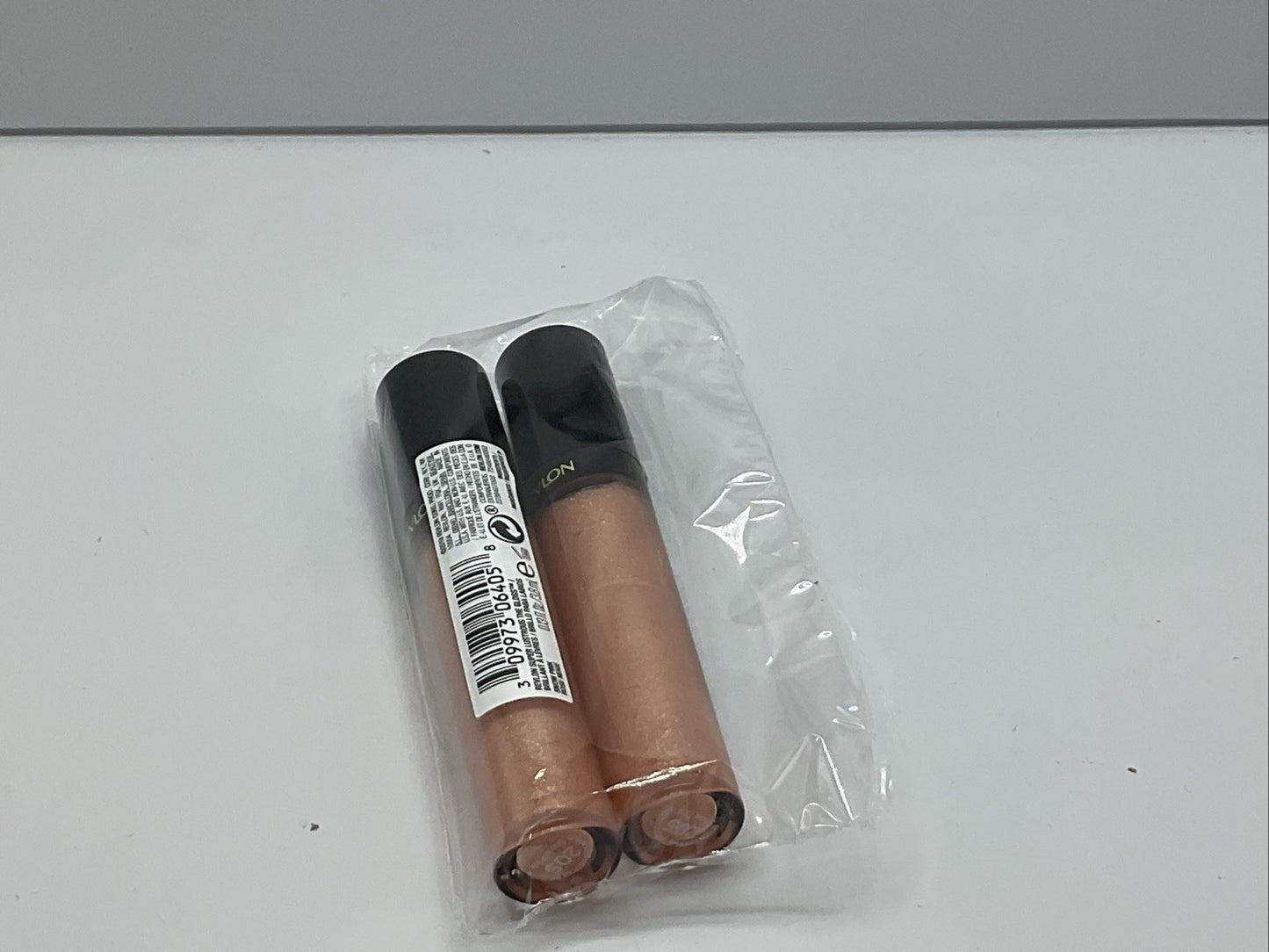 Revlon Super Lustrous Moisturizing HighShine Lip Gloss - 205 SnowPink - Set Of 2
