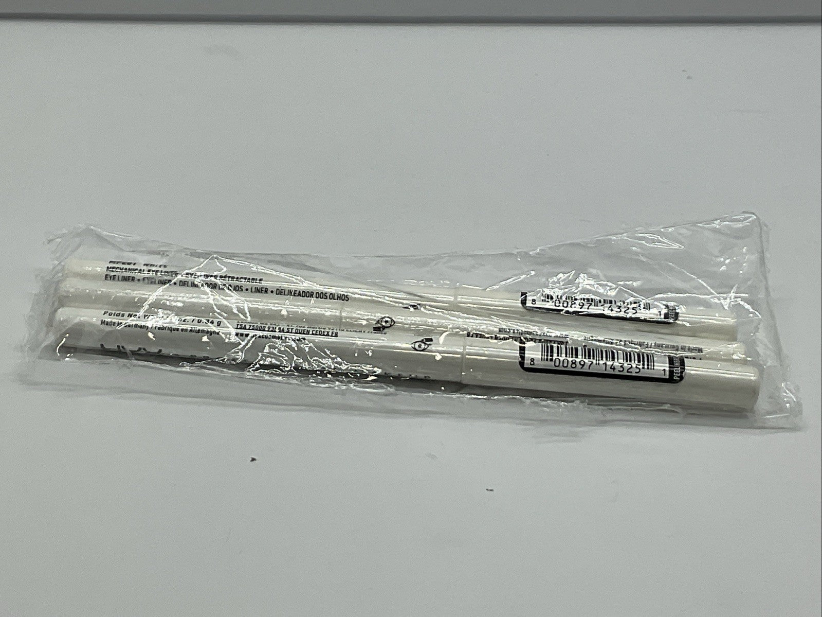 3 PACK - NYX  Waterproof Retractable Eyeliner - MPE01 White