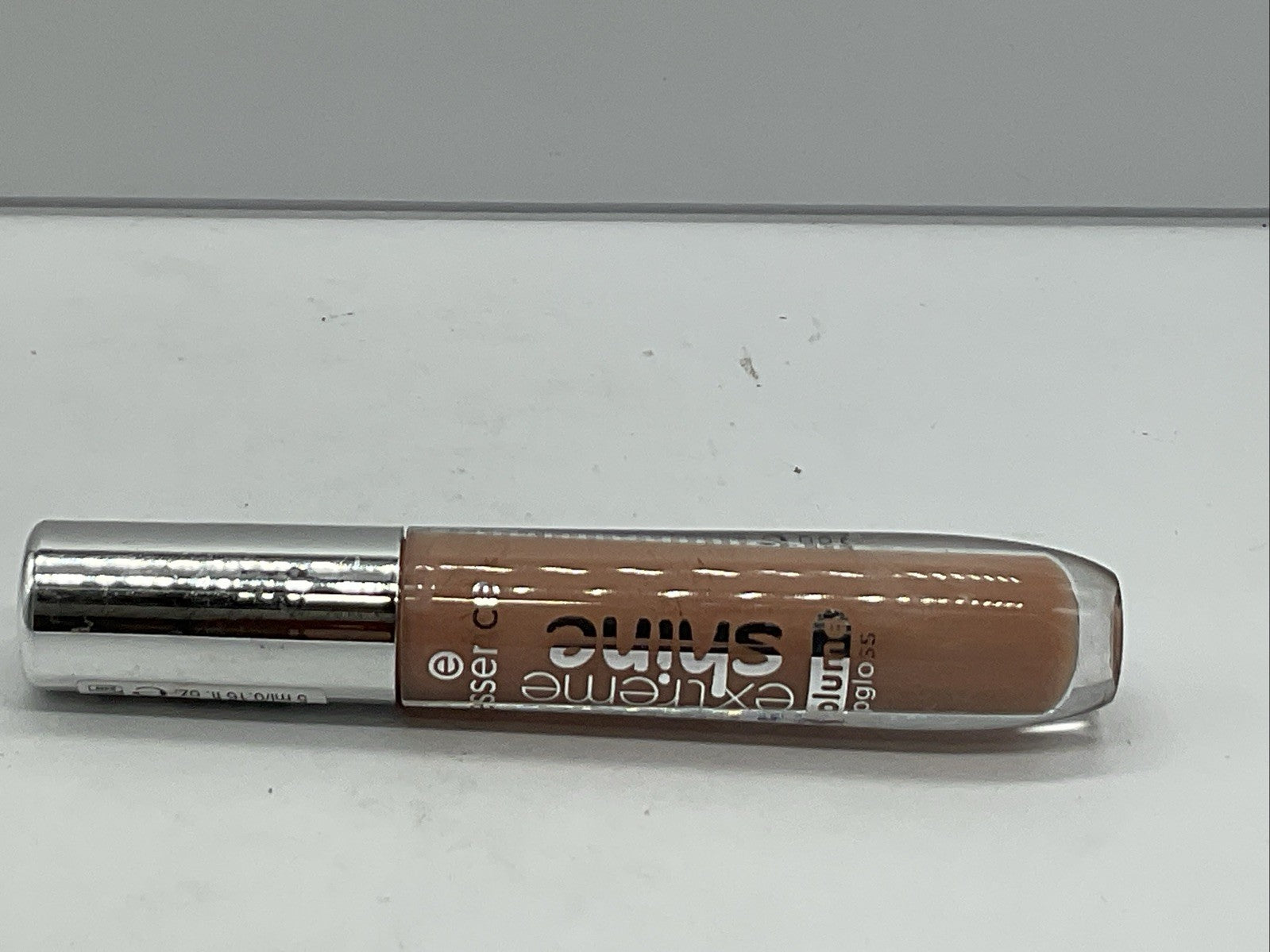 Essence Extreme Shine Volume Lip Gloss Color - 11 Power Of Nude