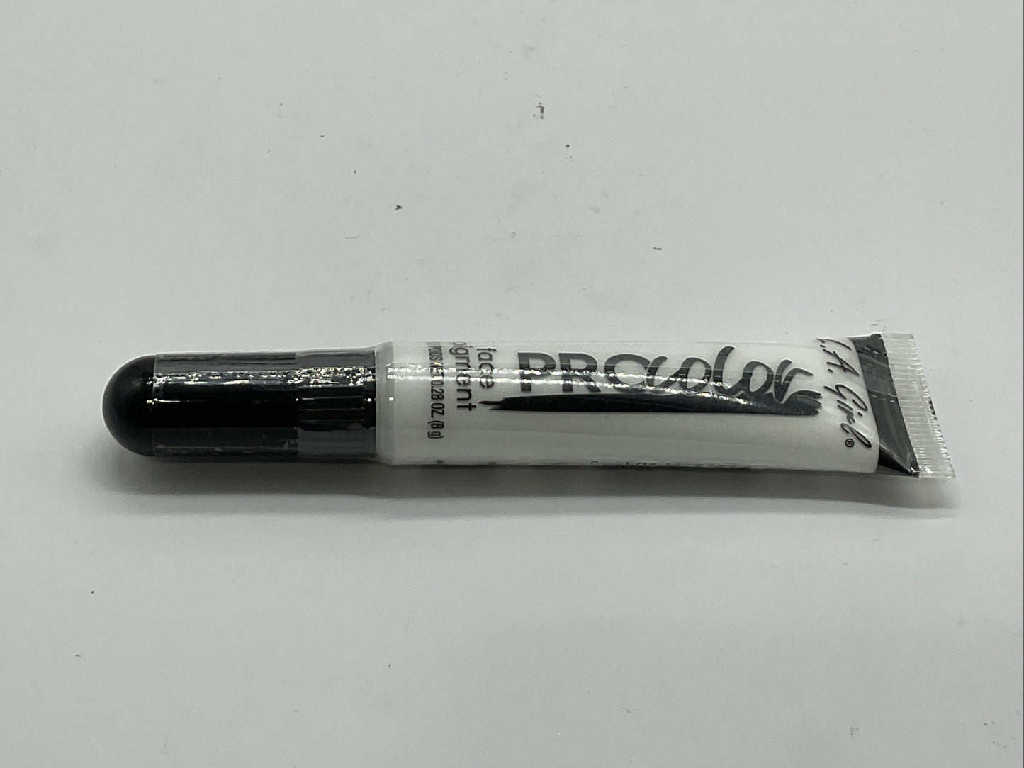 L.A. Girl Pro Color Face Pigment 0.28 oz - G97901 White