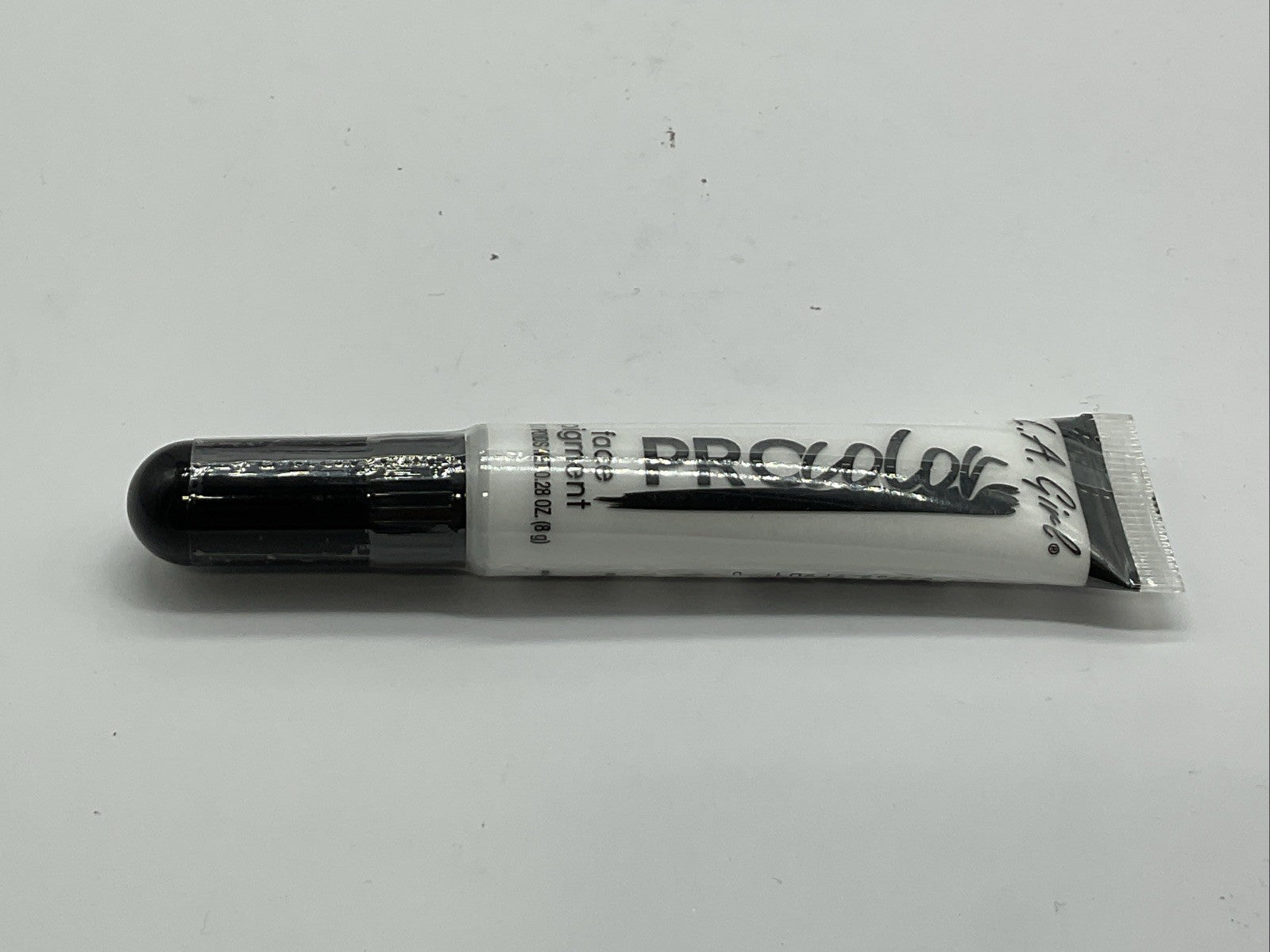 L.A. Girl Pro Color Face Pigment 0.28 oz - G97901 White