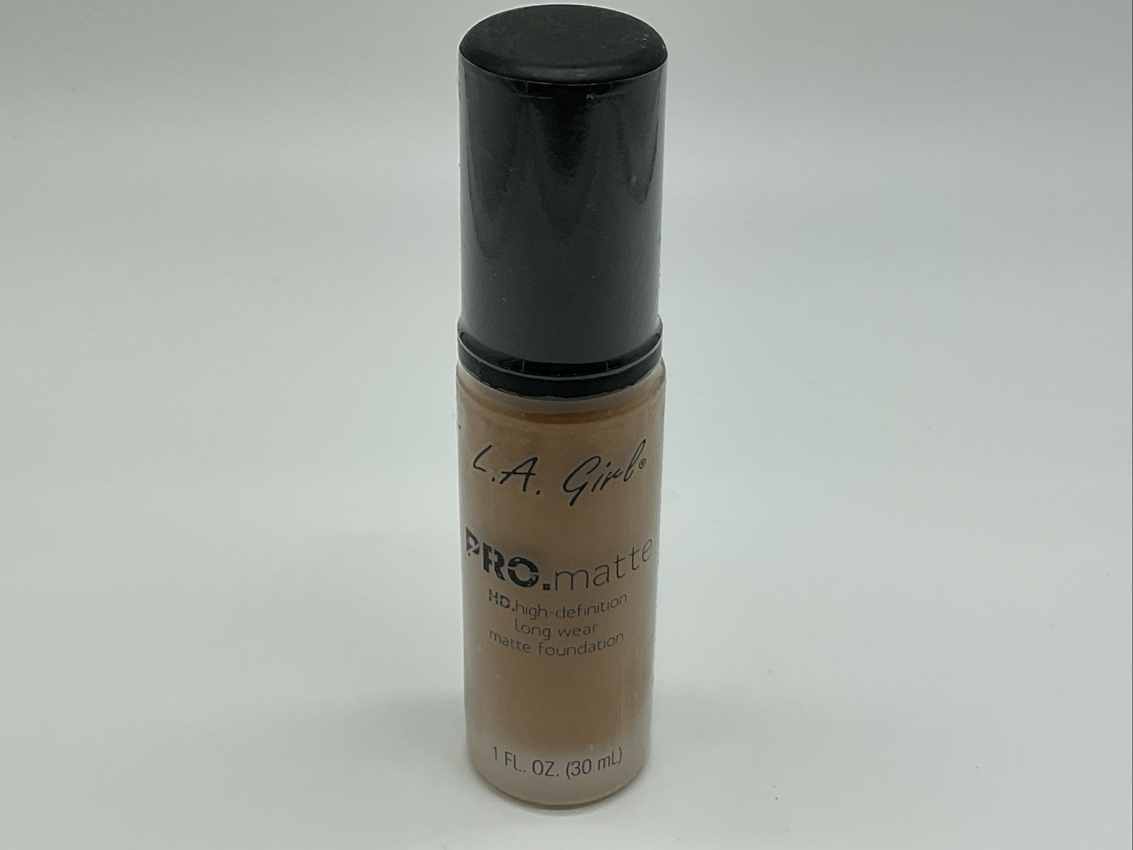 LA GIRL Pro Matte HD Long Wear Matte Foundation - GLM680 Golden Bronze