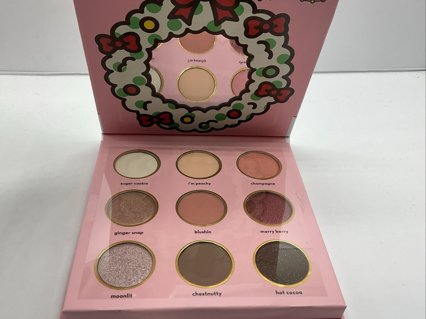 The Créme Shop x Hello Kitty And Friends Eyeshadow Palette - Snowy Sweethearts