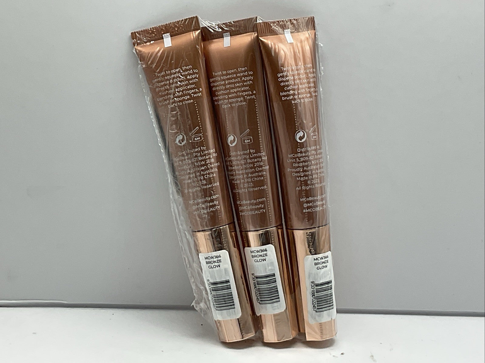 3 PACK - MCoBeauty Highlight & Glow Beauty Wand - Bronze Glow