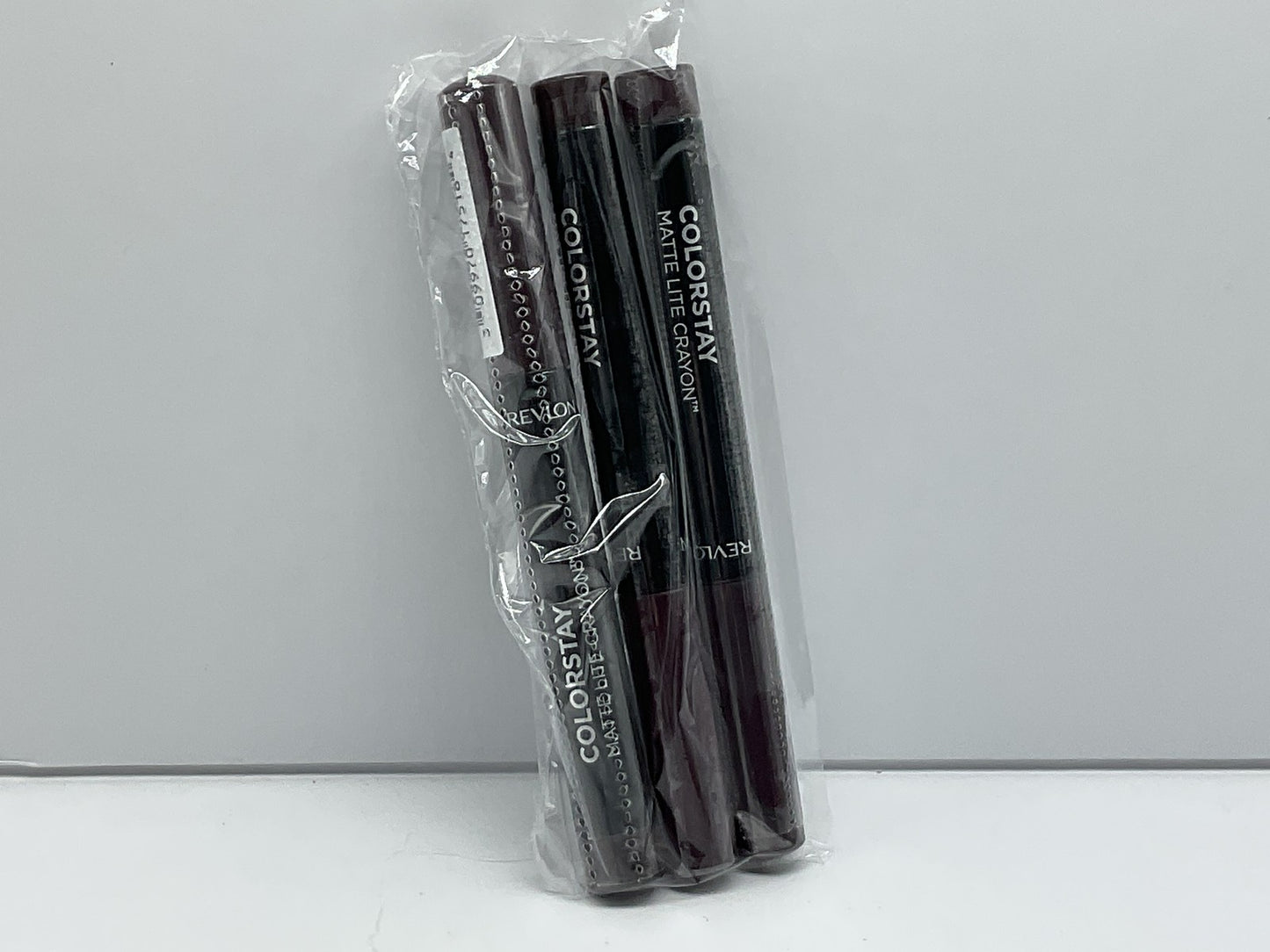 3 PACK - Revlon Matte Lite Lip Crayon 012 On Cloud Wine