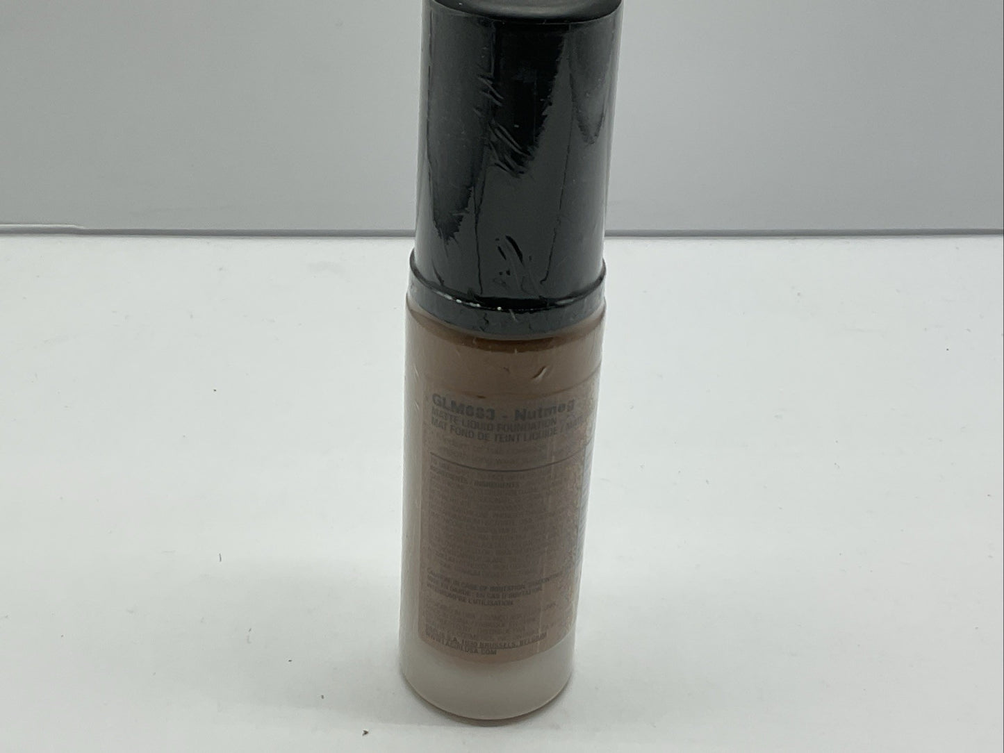 LA Girl PRO Matte HD Matte Foundation 1 Oz - GLM683 Nutmeg