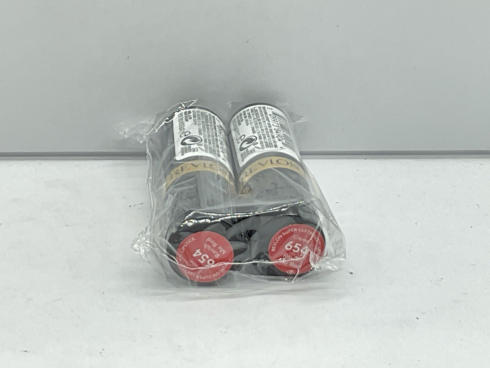 2 PACK - Revlon Super Lustrous Lipstick - 654 Ravish Me Red