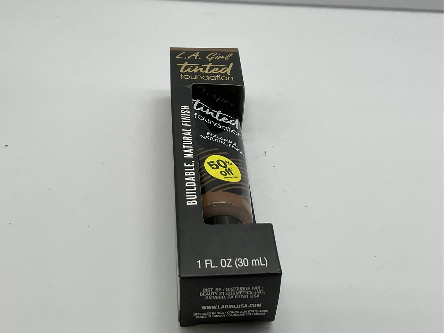 L.A. Girl Tinted Foundation - GLM768 Warm Sienna