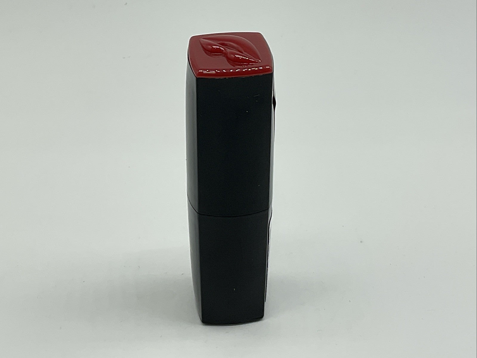 L.A. Girl Lip Attraction Lipstick - GLC582 Irresistible