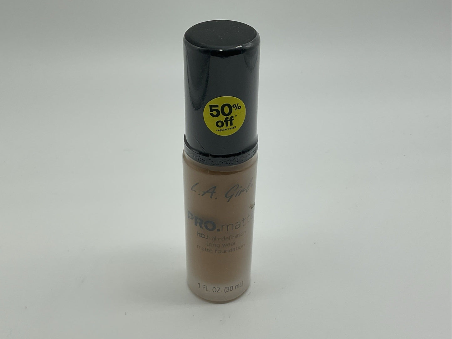L.A. Girl PRO.Matte Foundation - GLM679 Warm Sienna