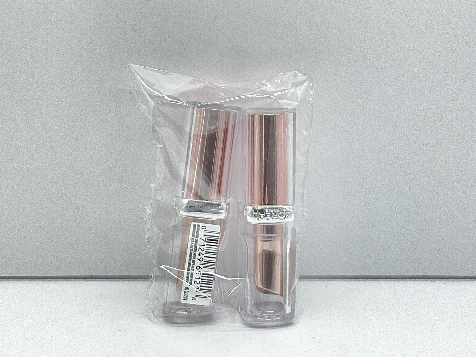 2 Pack: L'Oreal Glow Paradise Balm-In-Lipstick *120 Blush Fantasy* (1216-12D)