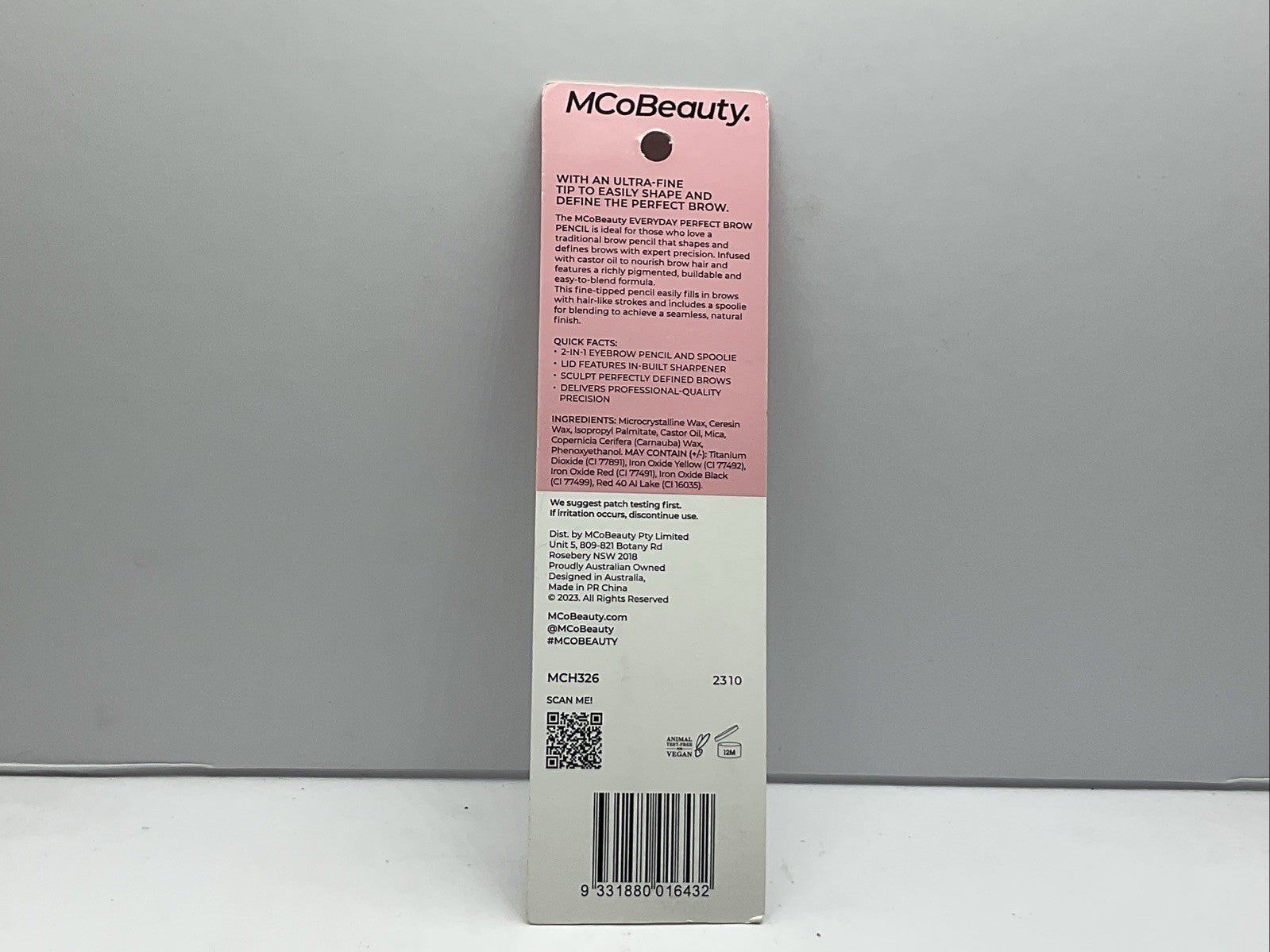 MCoBeauty Everyday Perfect - Light/Medium