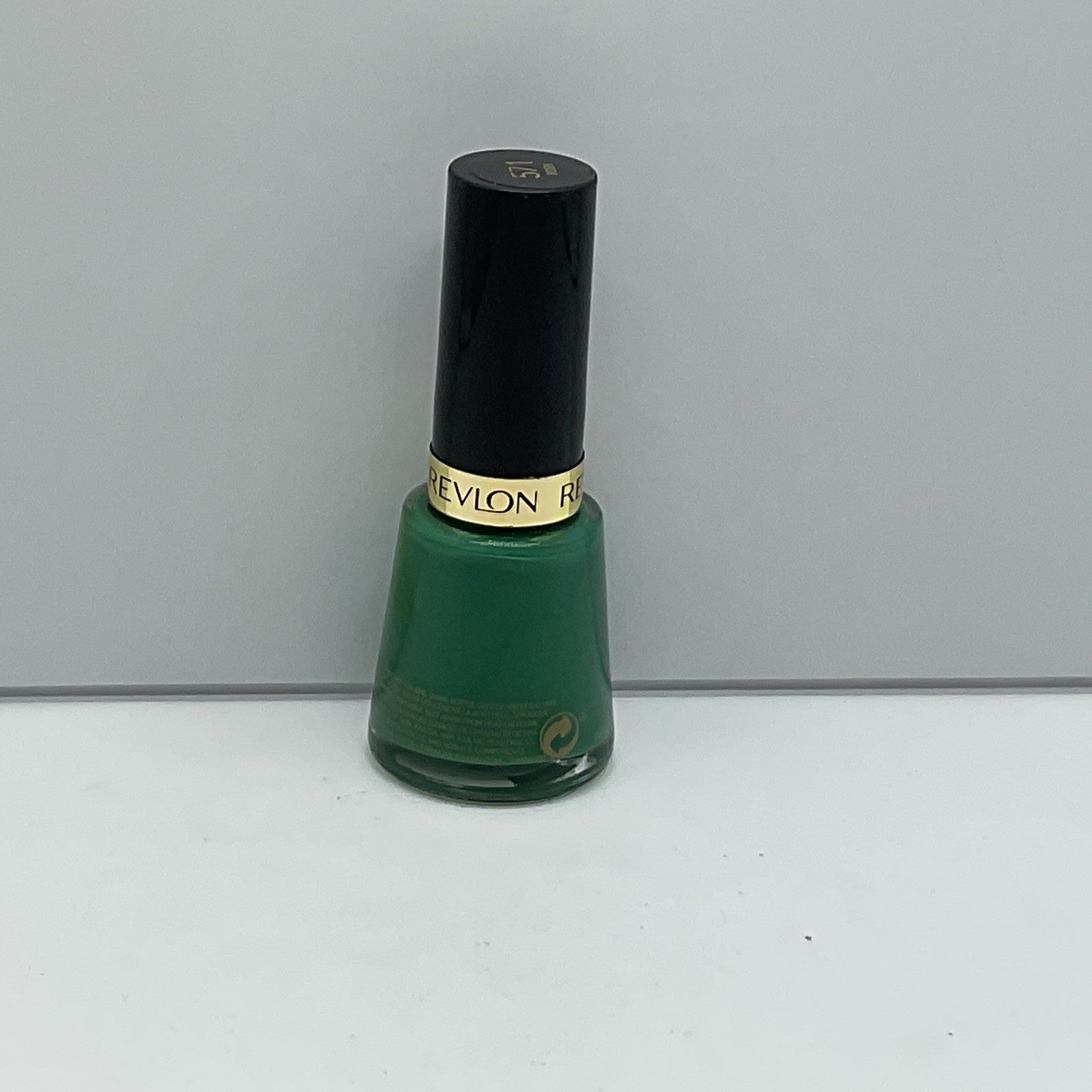 Revlon Nail Polish - 571 Posh