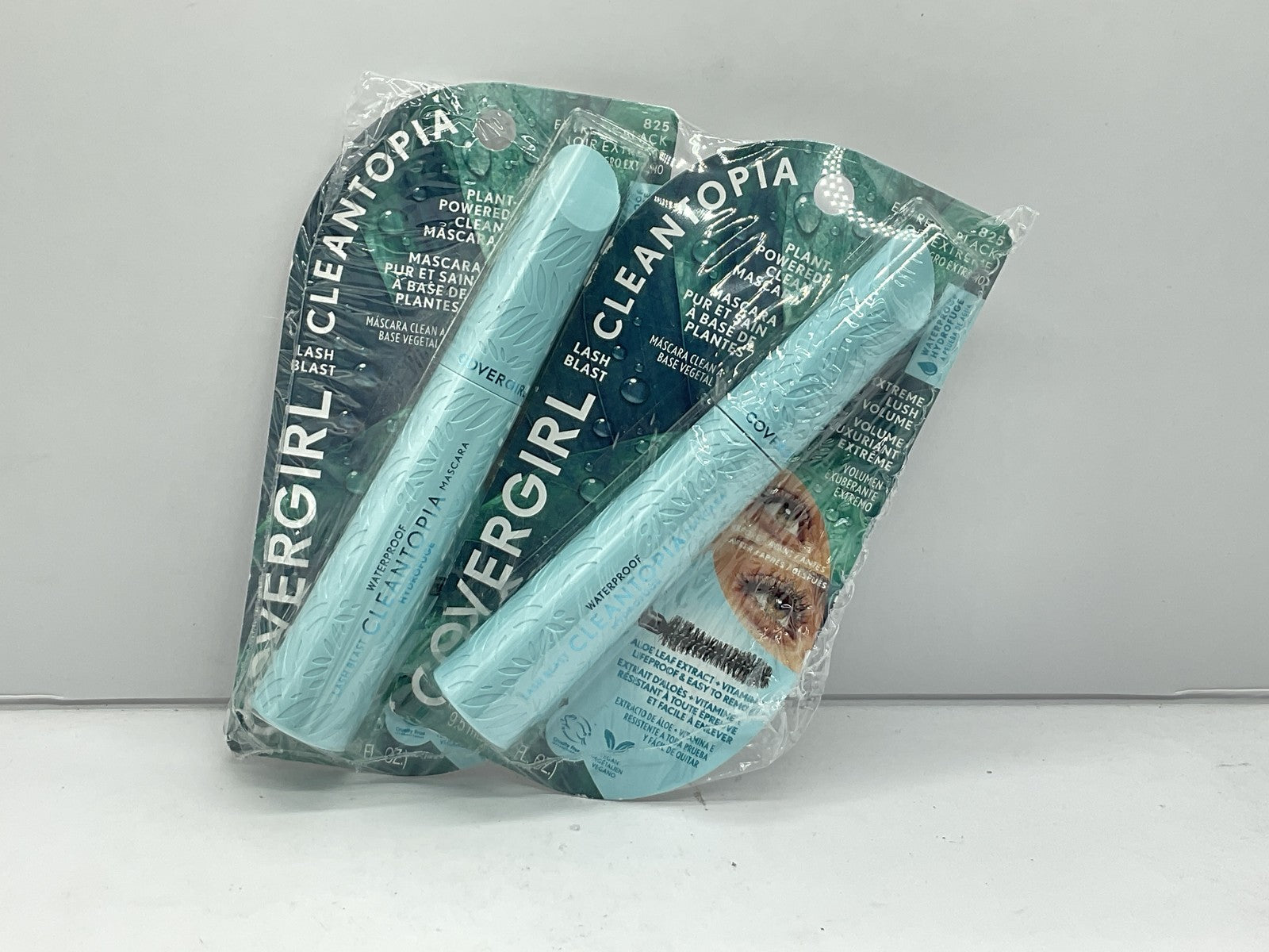 2 PACK - CoverGirl Lash Blast Cleantopia Mascara Waterproof - 825 Extreme Black 