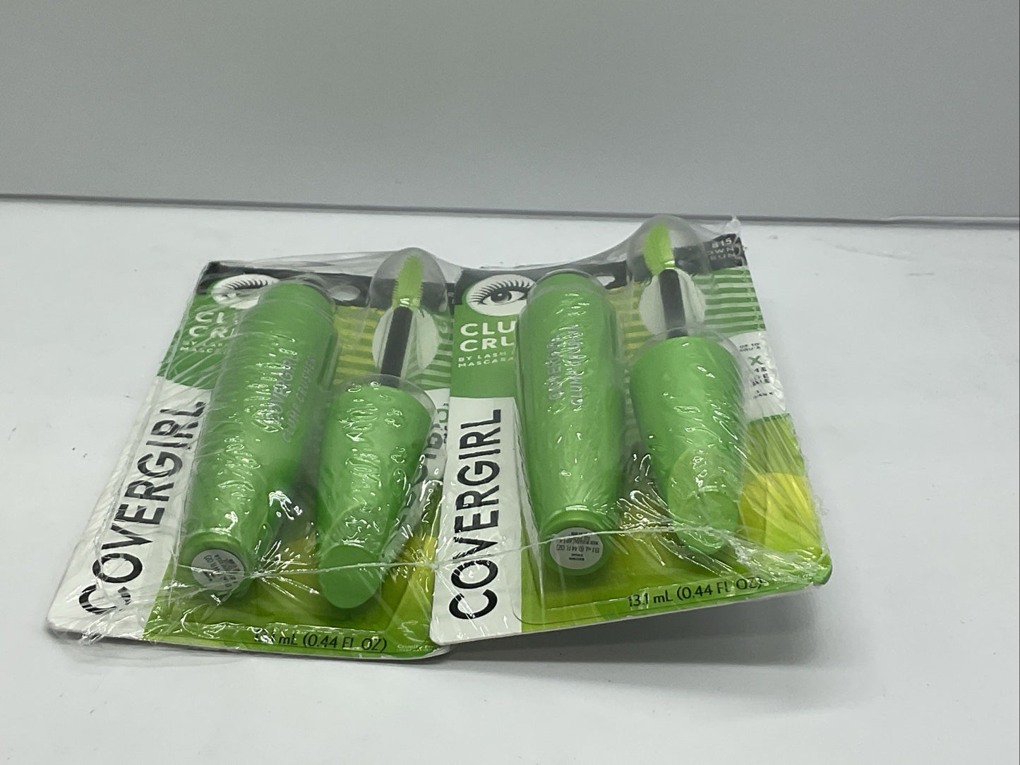 CoverGirl Clump Crusher Mascara 0.44 Ounce - 815 Brown
