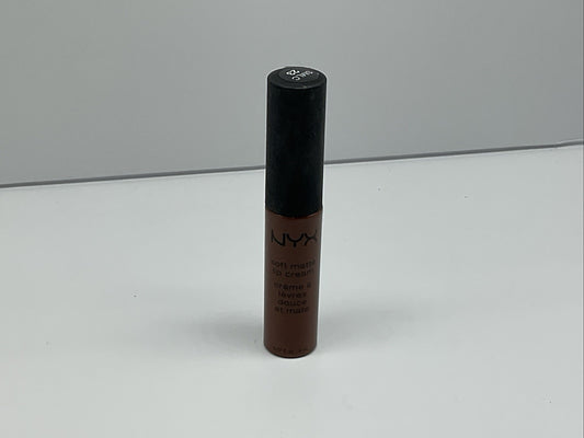 NYX Gloss Vegan Lip Gloss - TIMG07 Cookies And Cream - Single